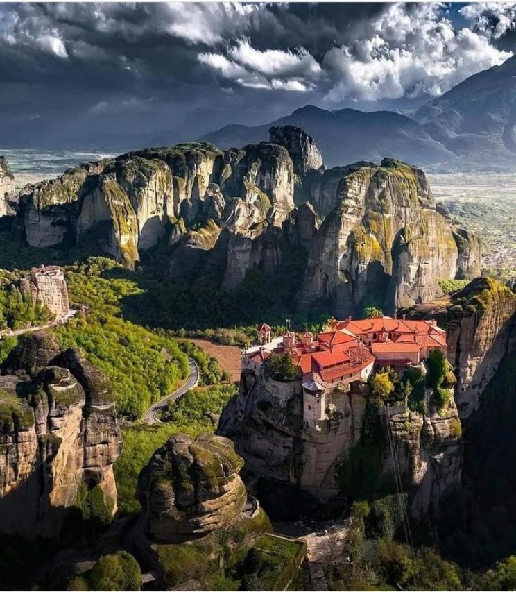Holiday Meteora B Kalambaka Bagian luar foto